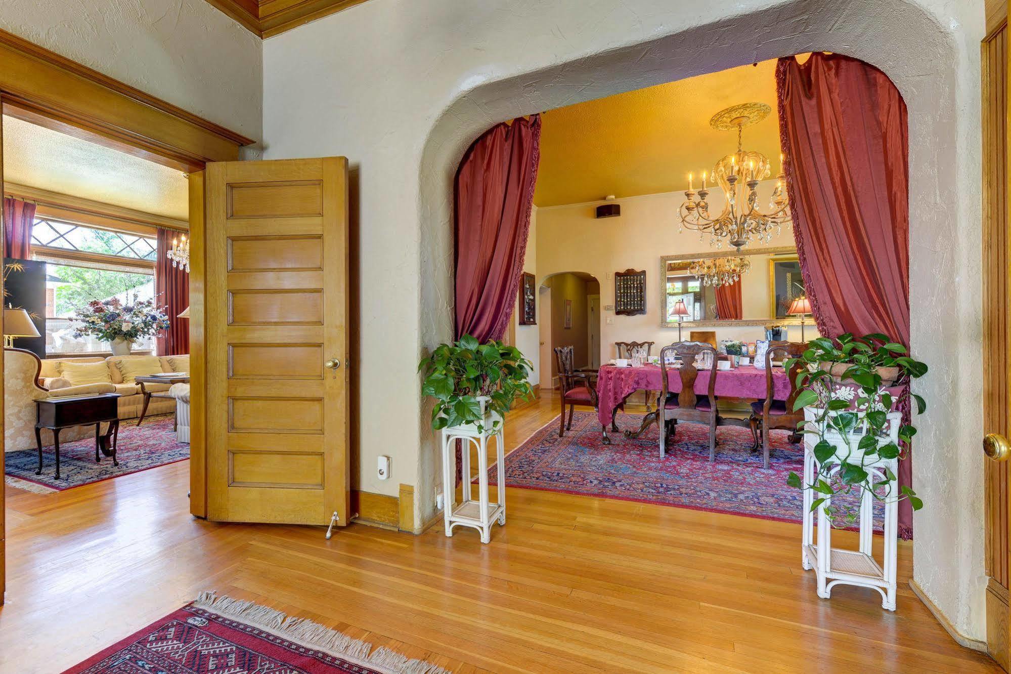 The St. Mary'S Inn, Bed And Breakfast Colorado Springs Buitenkant foto